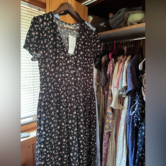 ✨SOLD✨🖤🌸 - Picture 3 of 5